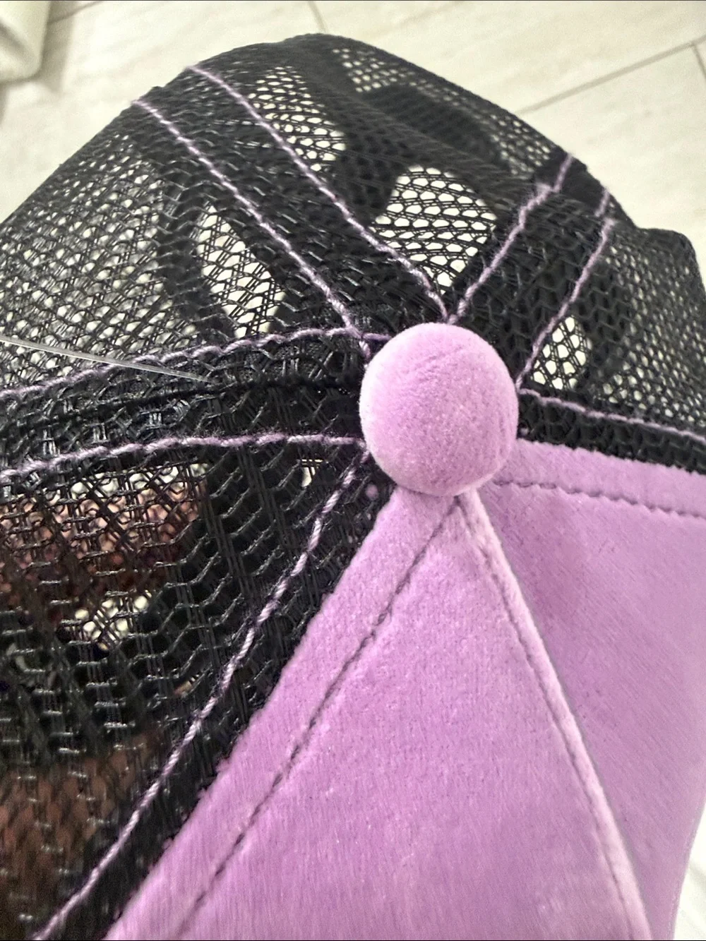 Von Dutch Lavender & Black Mesh Logo Cap nwt ..one size …unisex